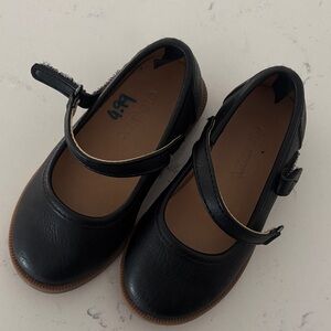 Old Navy Black Mary Jane Dress Shoes